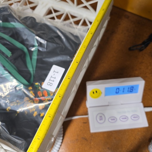 Vintage Tiffany Loungewear Black Floral Print Full Zip Robe Duster Long Sleeve - Picture 9 of 9